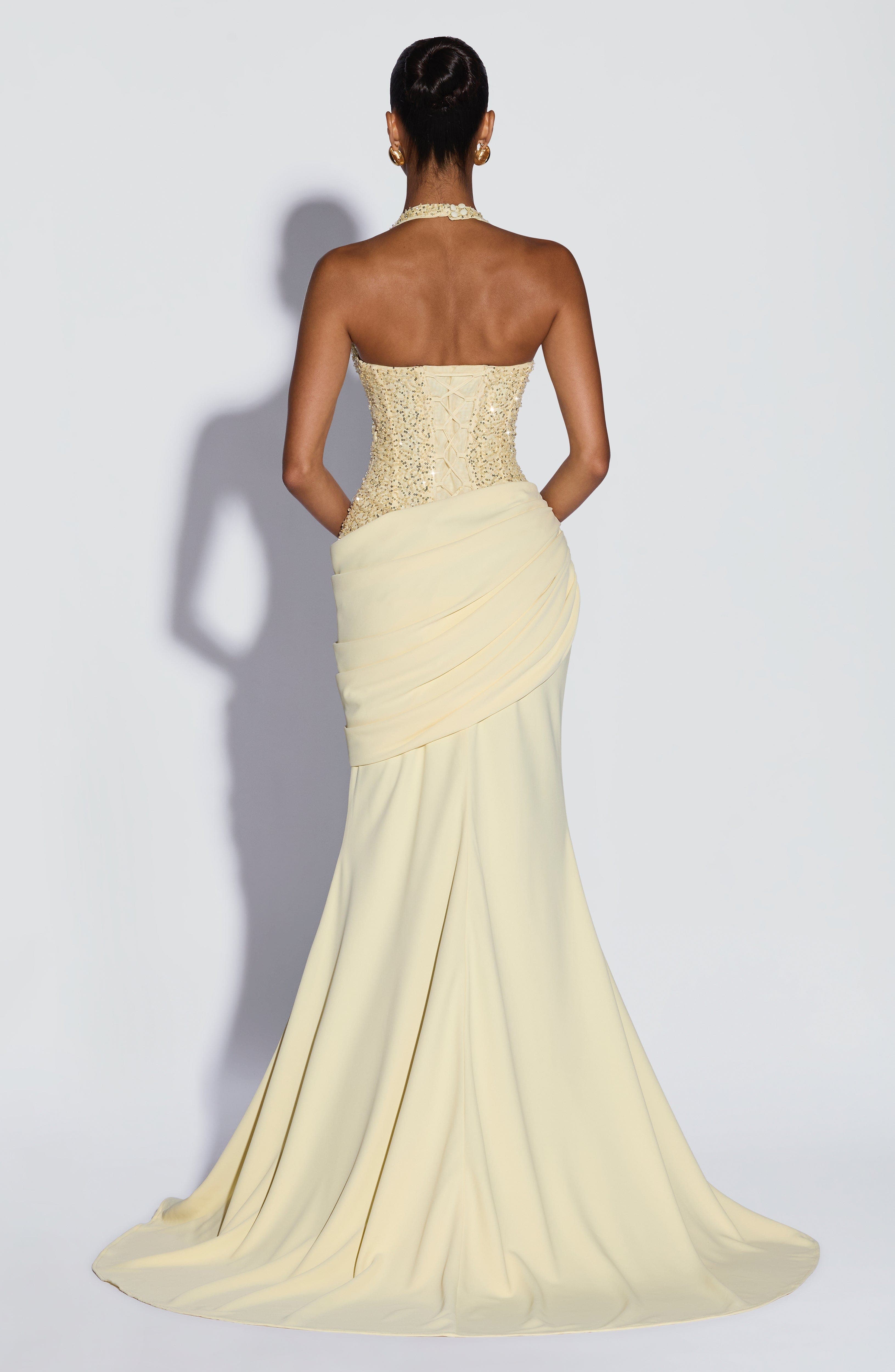 Maxi Dress Halter - Luksusowa suknia maxi z cekinami, dekolt