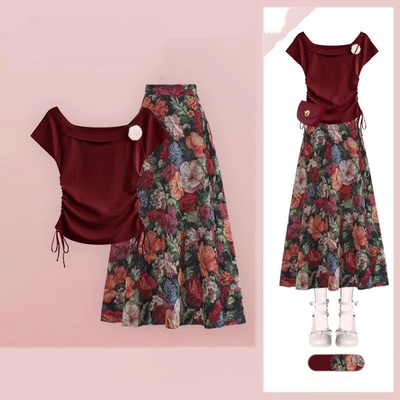 Midi Skirt Floral - Damskie zestawy dwuczęściowe: T-shirty w kolorze