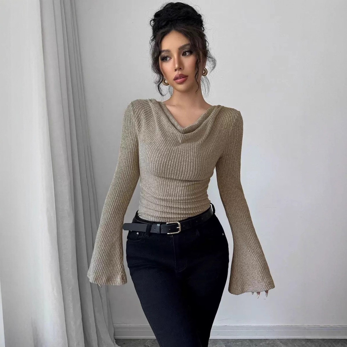 Damska bluzka z długim rękawem – Blouse Off Shoulder recenzja i cena