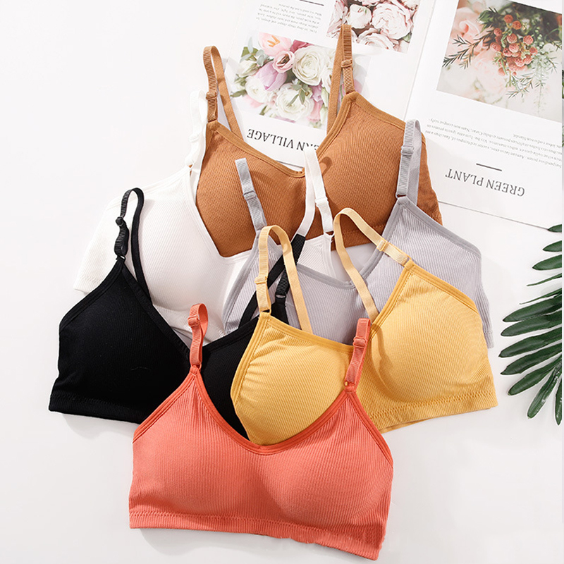 Letni biustonosz bez fiszbin,  – Bralette Triangle Set recenzja i cena