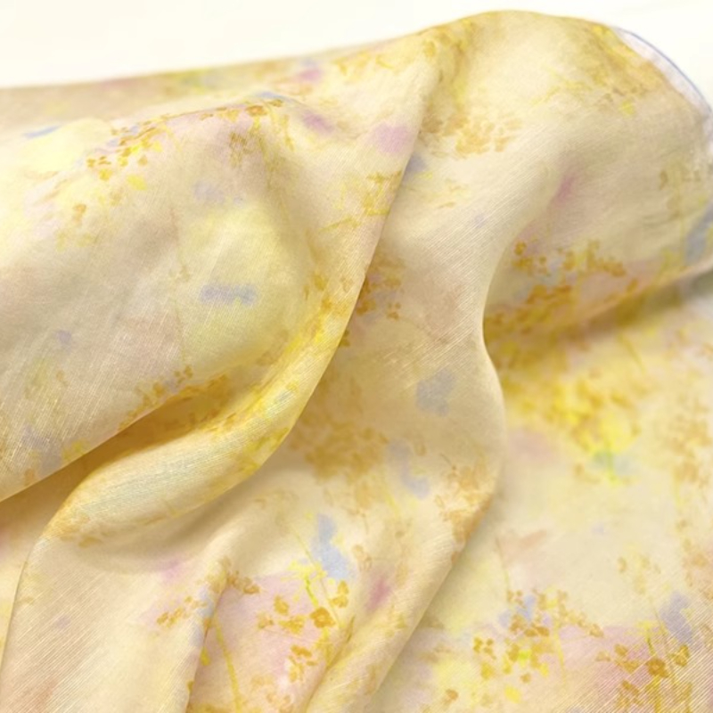 Tkanina jedwabno-ramiowa z gra – Kimono Sheer Floral recenzja i cena