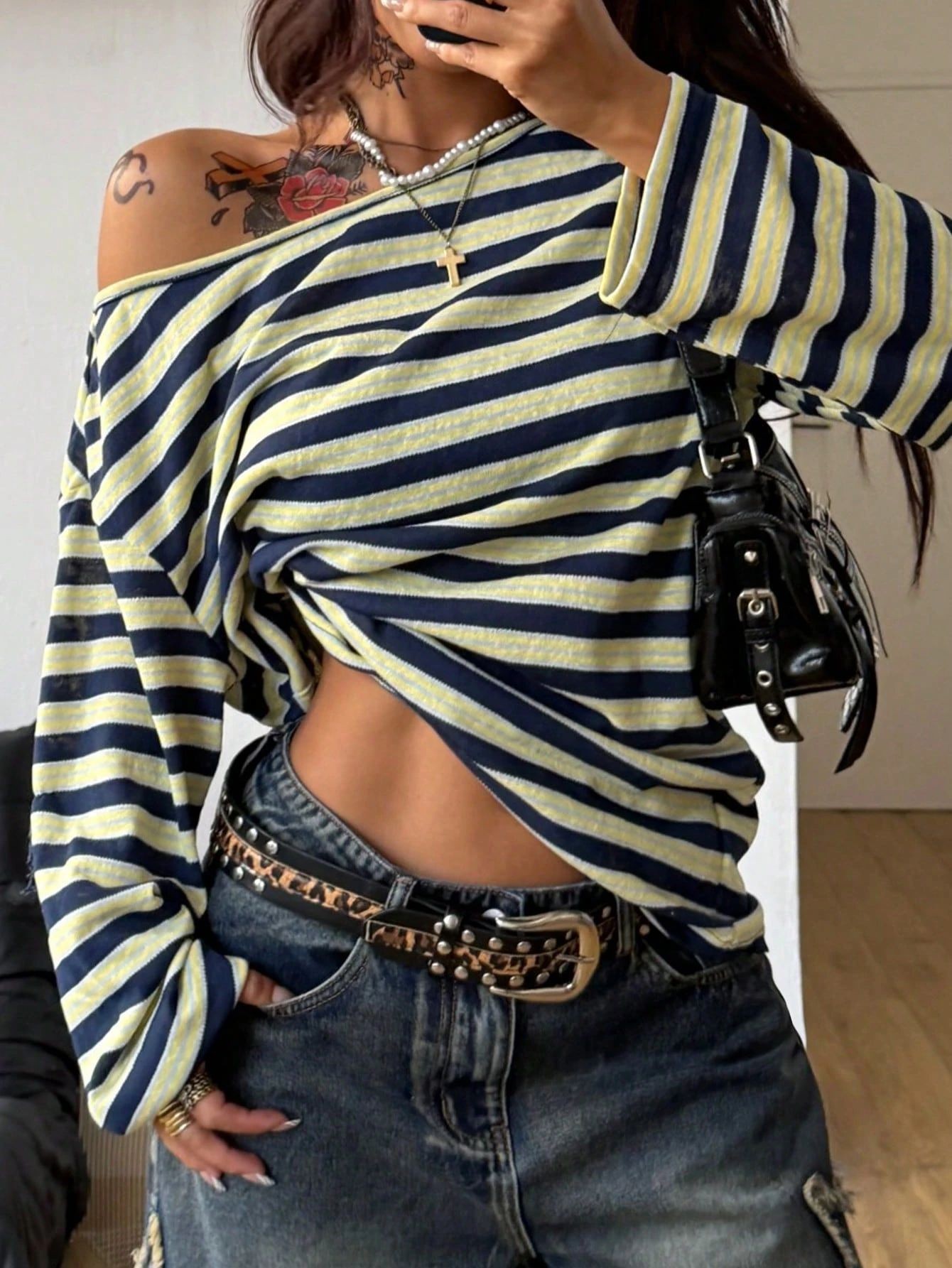 Damska, oversize'owa, niebiesk – Blouse Off Shoulder recenzja i cena