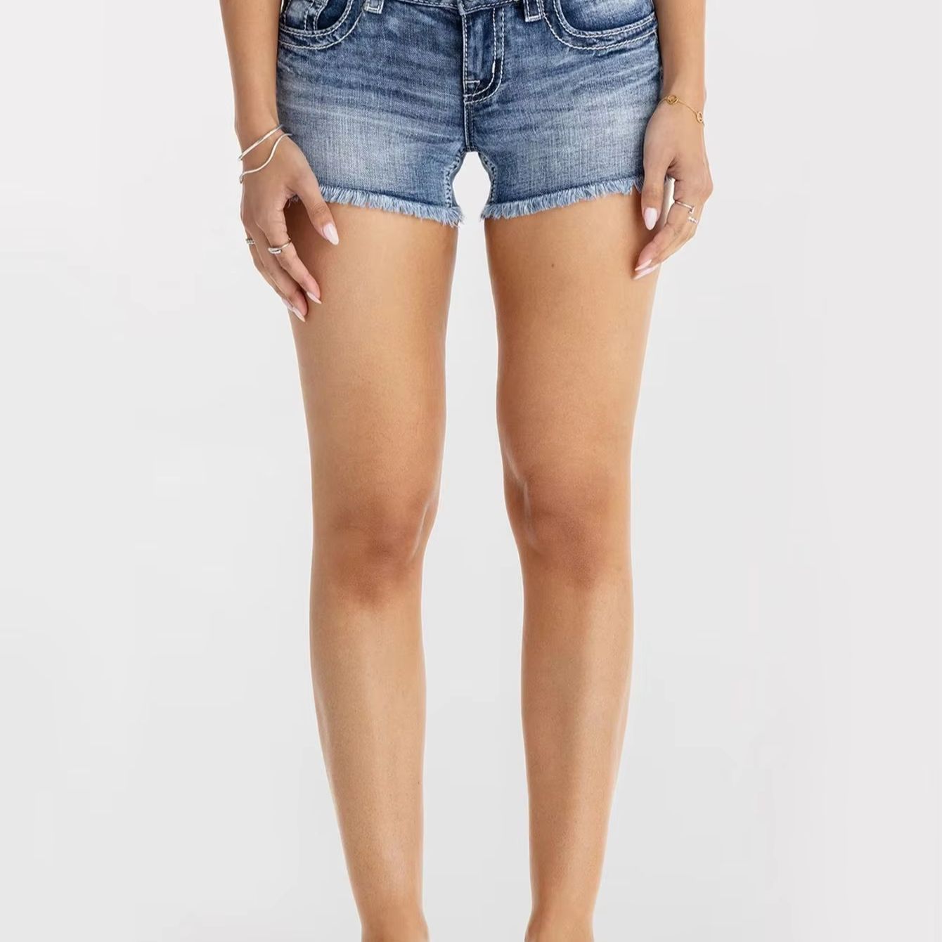 Damskie spodenki jeansowe z mo – Shorts Denim Frayed recenzja i cena