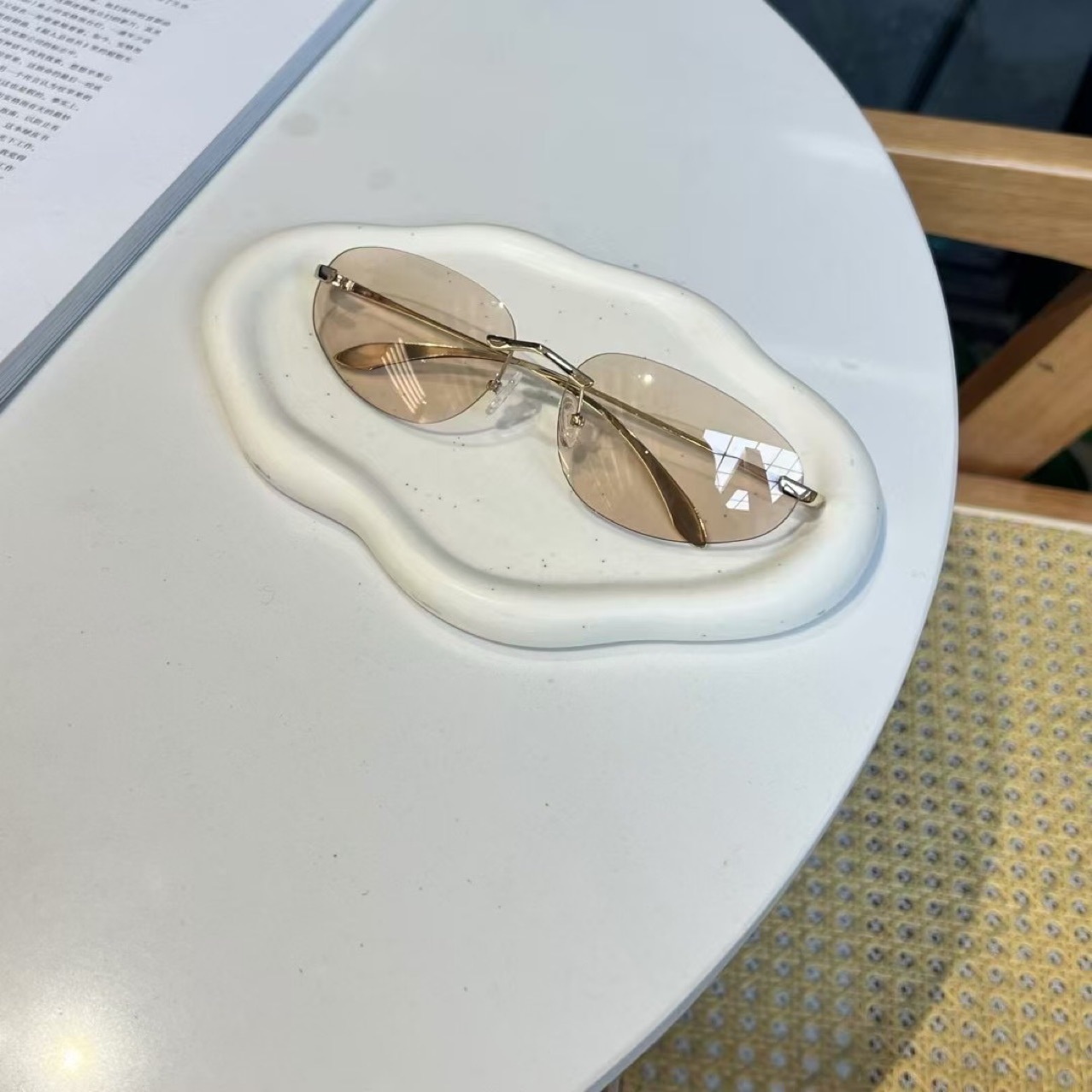 Okulary przeciwsłoneczne bez o – Sunglasses Cat Eye recenzja i cena