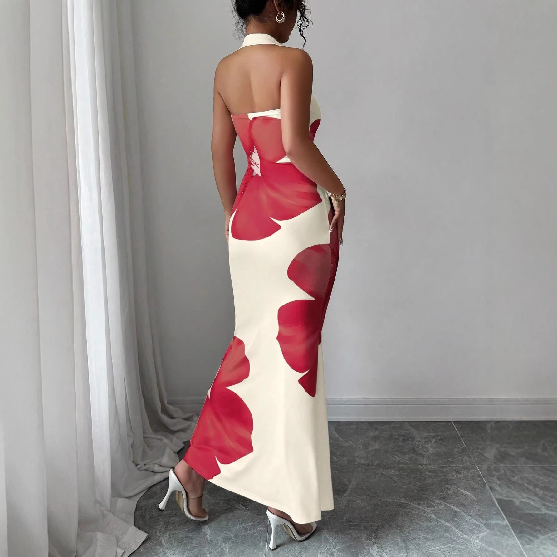 Sukienka maxi z kwiatowym wzor – Maxi Dress Halter recenzja i cena